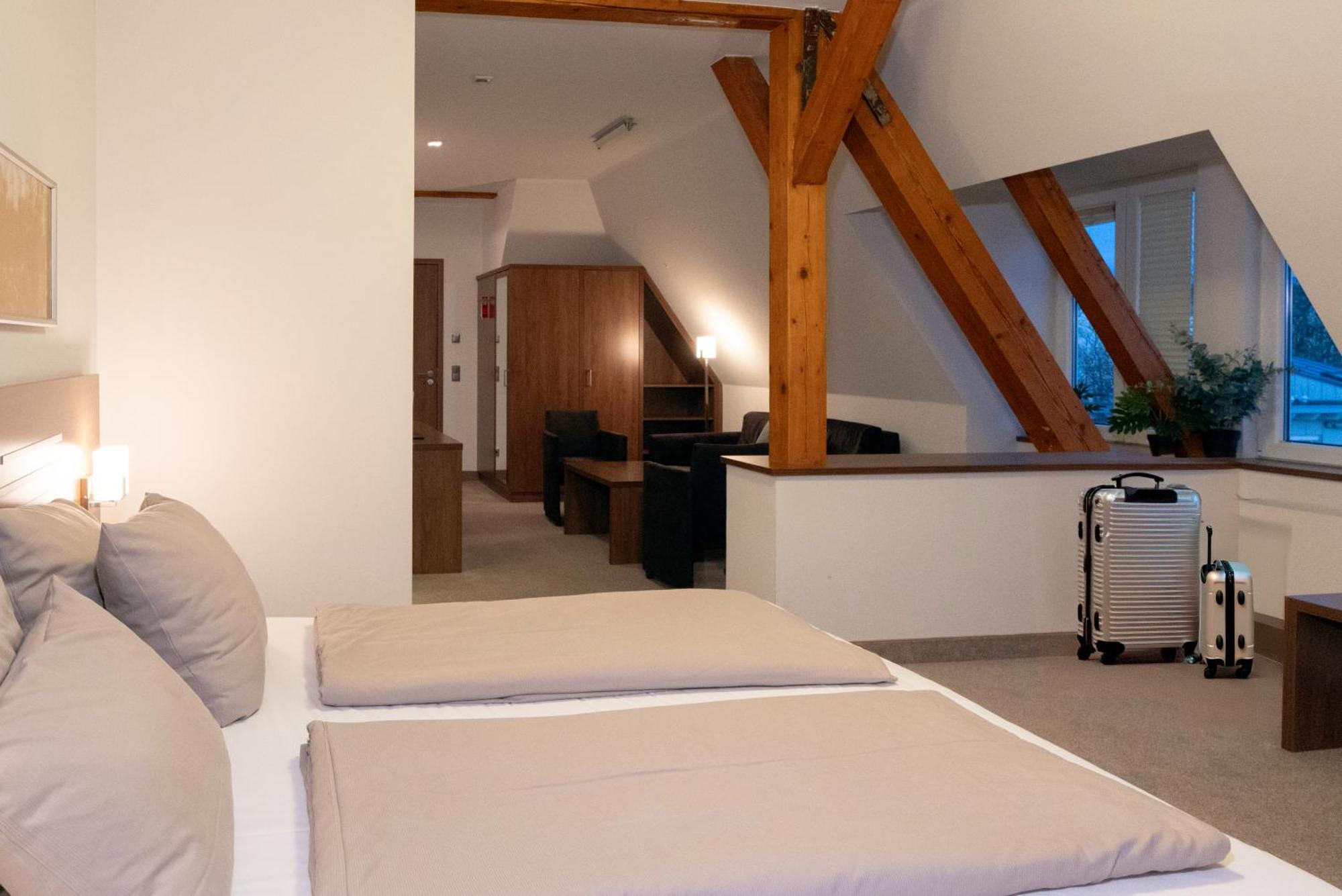 Hotel Bruehlerhoehe Erfurt Eksteriør bilde